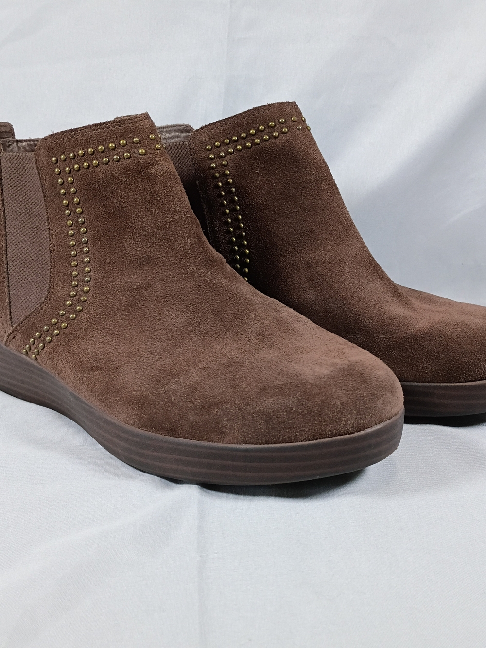 FitFlop Superchelsea Brown Studded Suede Boots